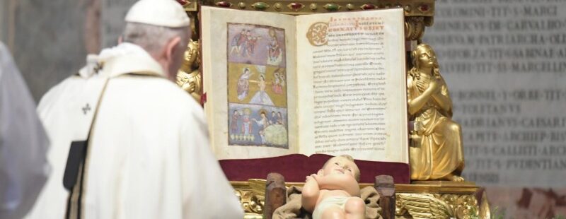 Francisco invita a aprender de los Magos que “la vida no es una demostración de habilidades,