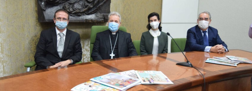 Mario Iceta, arzobispo de Burgos, presenta los materiales pedagógicos sobre el 800 aniversario de