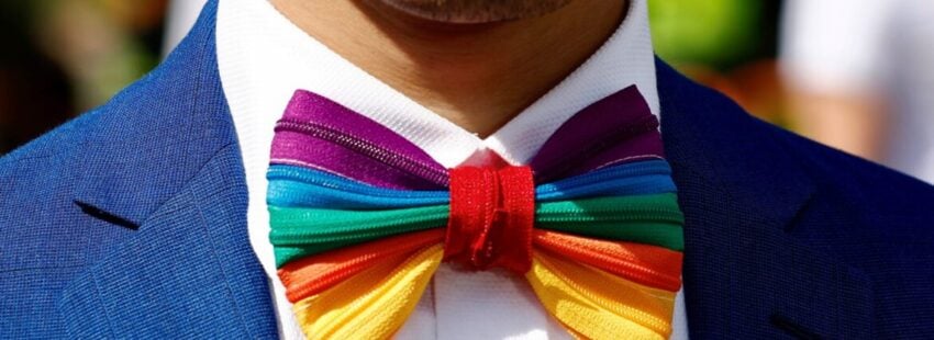 La nueva ley de igualdad LGTBI castigará las terapias pseudoreligiosas de conversión: multas de