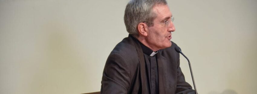 Javier Vilanova: “En los jóvenes está el futuro de nuestra familia humana”