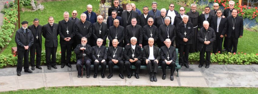 Los Obispos del Perú