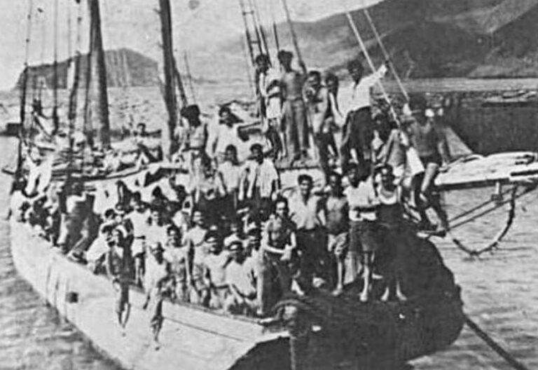 velero con emigrntes canarios rumbo a Venezuela en los años 50