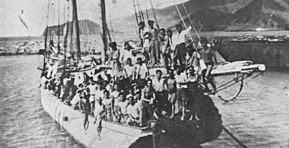 velero con emigrntes canarios rumbo a Venezuela en los años 50