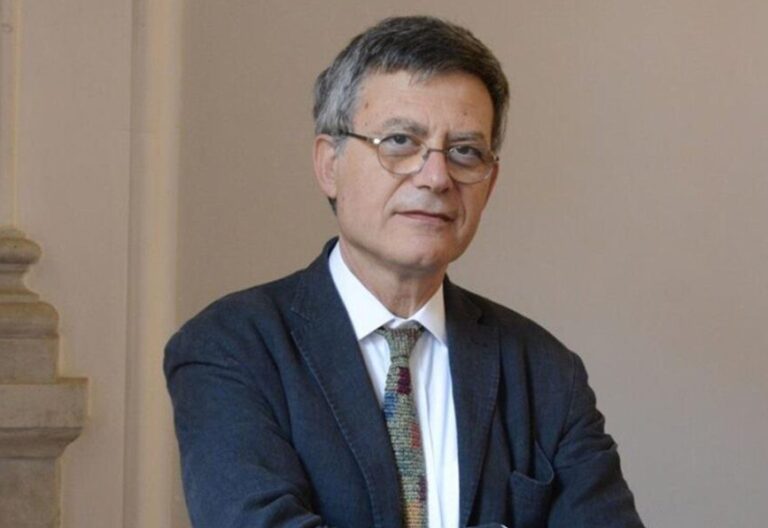 prefecto del Dicasterio para la Comunicación, Paolo Ruffini