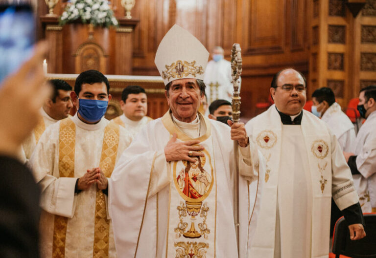obispo Antonio González