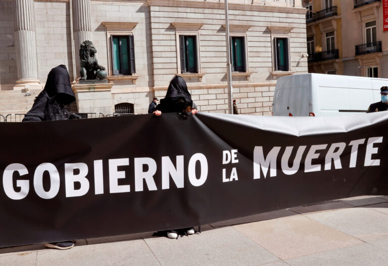 Gana la eutanasia, pierde la dignidad