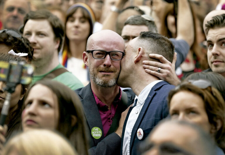 Pareja de hombres homosexuales