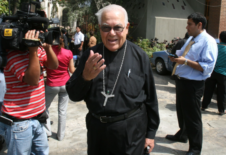 Fallece Luis Armando Bambarén, el obispo peruano de los pueblos jóvenes