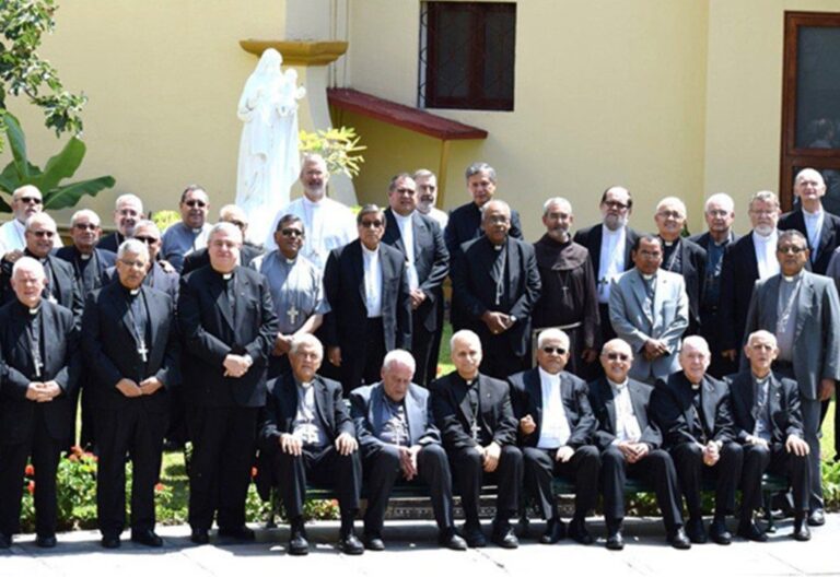 Los obispos del Perú por la Semana Santa: cercanía, solidaridad y esperanza