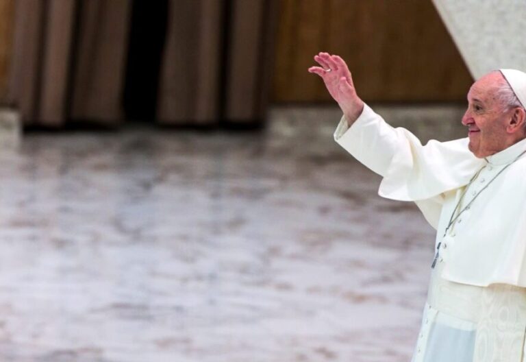 El Papa anima en la audiencia general a “no tener miedo del silencio”