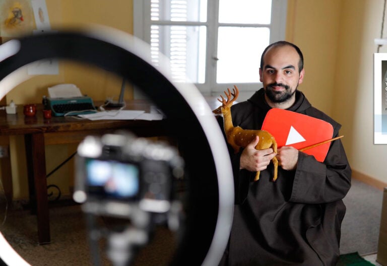 ganador del III Premio de Ensayo Teológico Joven PPC