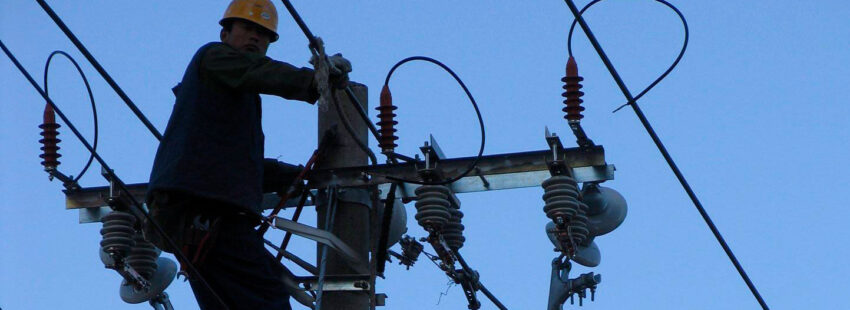 La Iglesia pide a “todos los grupos políticos” un “gesto valiente” para sacar adelante la