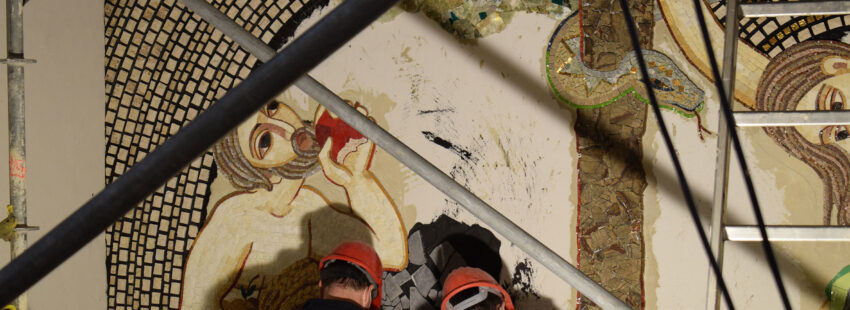 Trabajos en la Cueva de Manresa. Rupnik