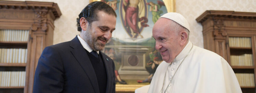 El papa Francisco, junto a Saad Hariri, primer ministro del Líbano
