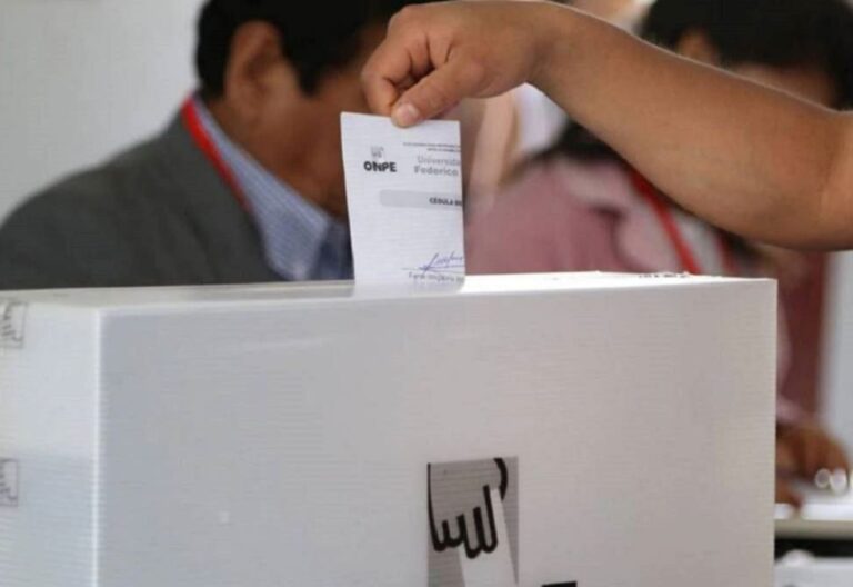 Los obispos del Perú: “A votar de forma libre y bien informada”