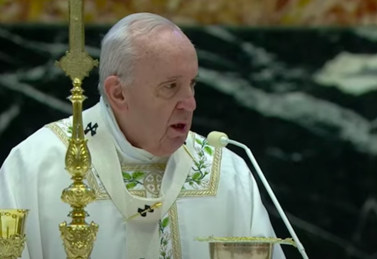 Francisco misa Myanmar