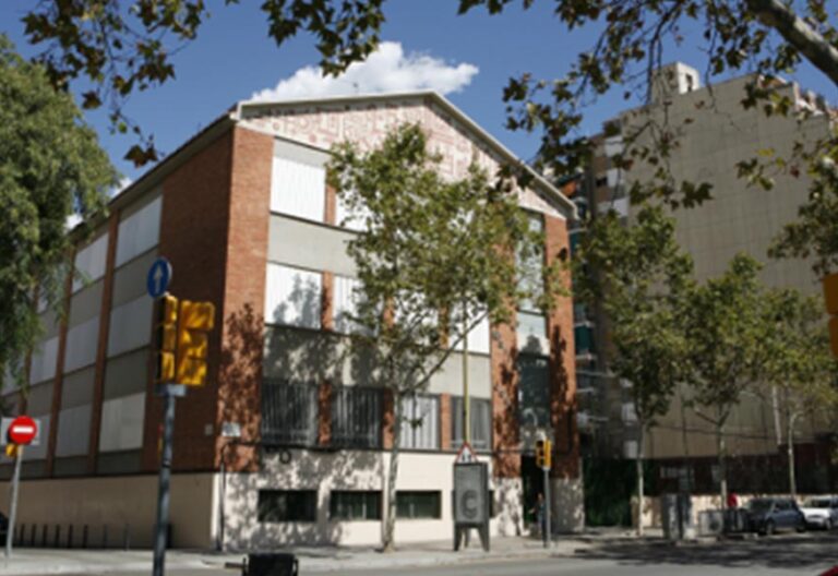 Los Hijos de la Sagrada Familia revisarán sus protocolos tras descubrir material pedófilo en el