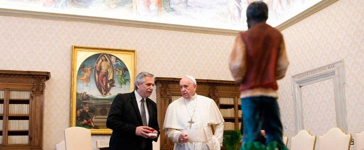 Alberto Fernández en audiencia con el papa Francisco