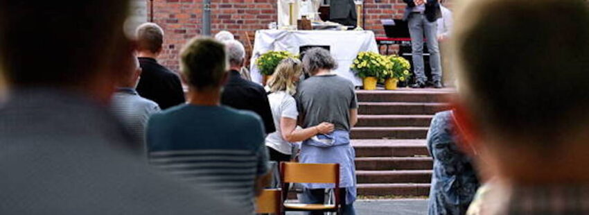 sacerdotes alemanes bendicen homosexuales
