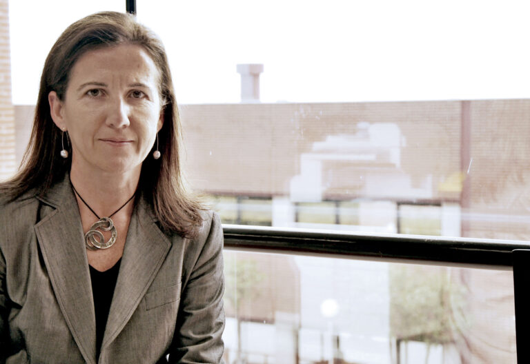 directora del Instituto de Estudios Superiores de la Familia