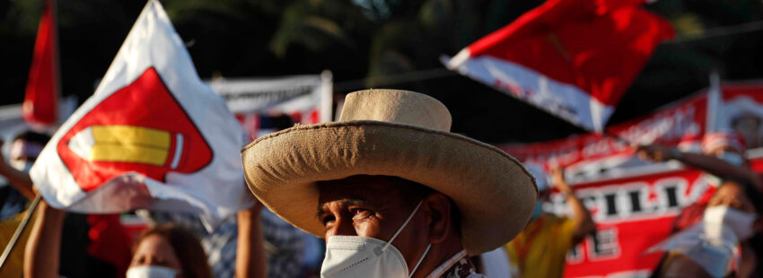 Simpatizantes del candidato presidencial Pedro Castillo