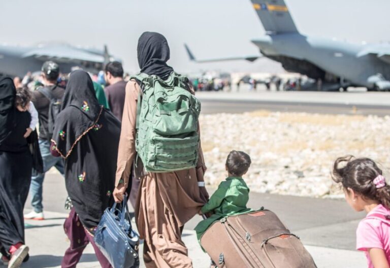 Las Iglesias europeas claman por las personas vulnerables de Afganistán y piden la creación de