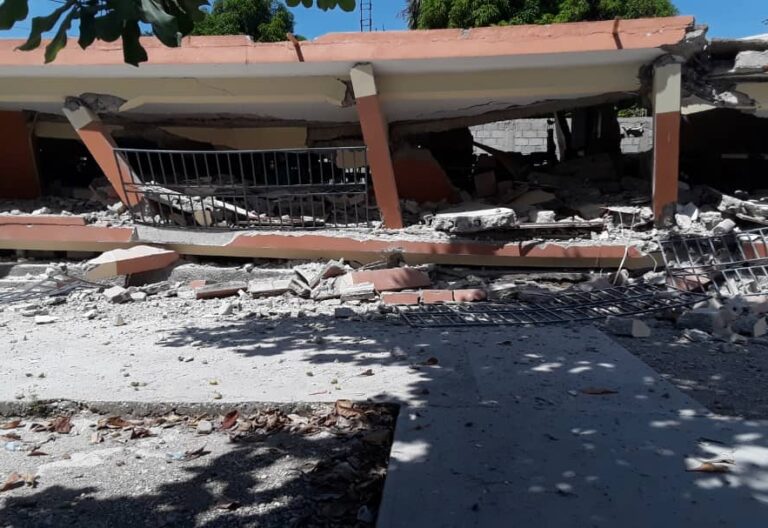 Haití ha sido azotada por un terremoto de 7.2