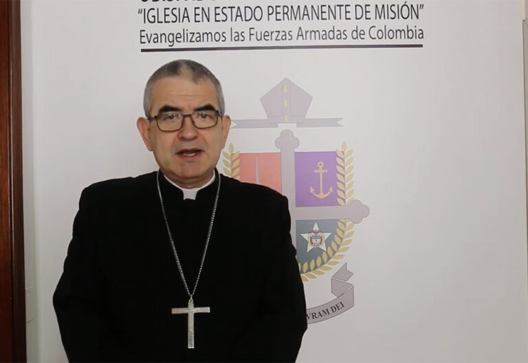 Victor Ochoa, obispo castrense de Colombia