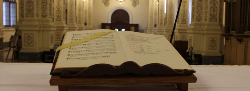 partituras en parroquia