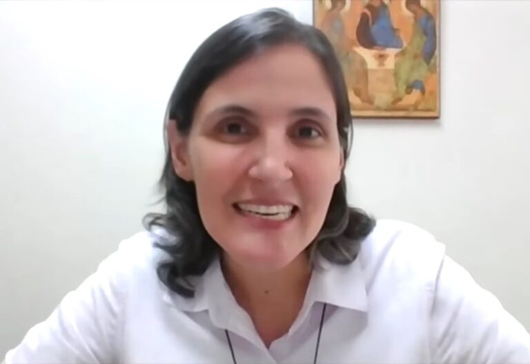 La presidente de la CLAR participa en la clausura del seminario sobre sinodalidad