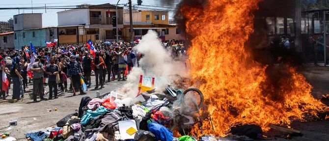 Los obispos chilenos rechazan la violencia contra los inmigrantes