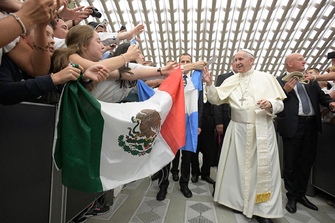 papa Francisco, bandera México