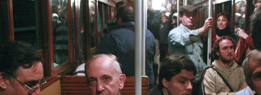 La Escuela de la líderes populares en comunión con el Papa