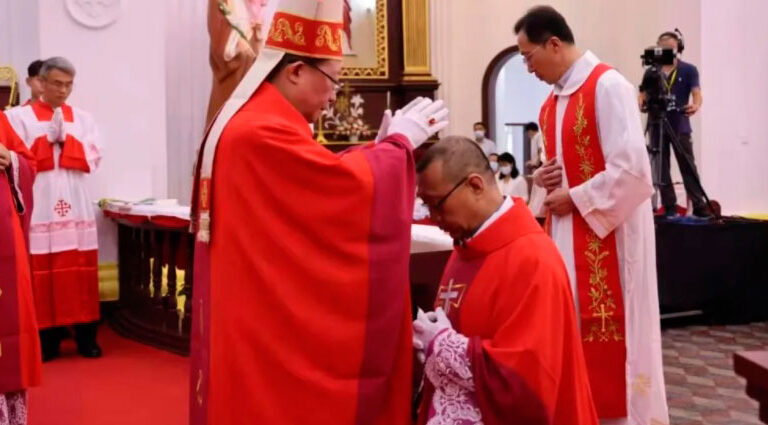 Obispo Wuhan China