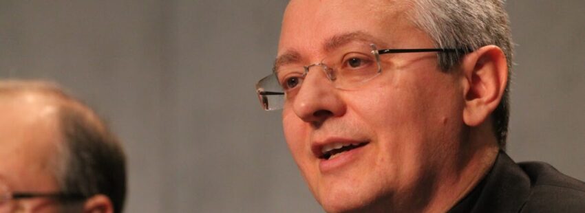 El Papa estrena ceremoniero: Diego Ravelli, el liturgista de los pobres