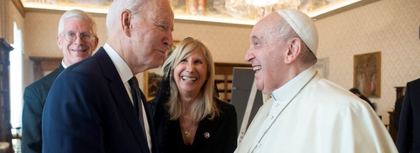 Biden y Francisco en el Vaticano