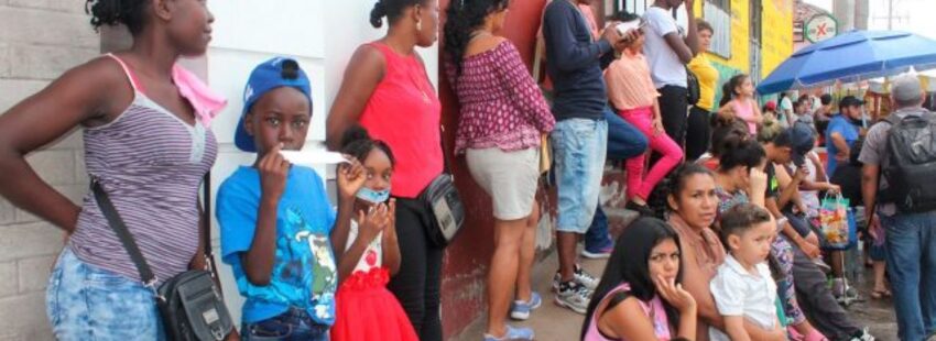 migrantes en espera de asilo México