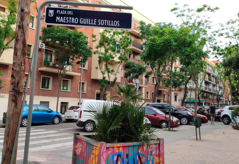 Calle Maestro Guille Sotillo