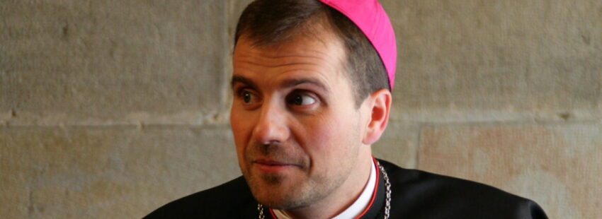 El obispo emérito de Solsona Xavier Novell: ¿padre de gemelos y boda inmediata?