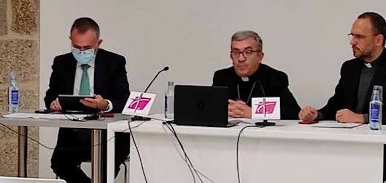 Argüello: “El tiempo moderno entiende al sujeto como individuo, no como persona”