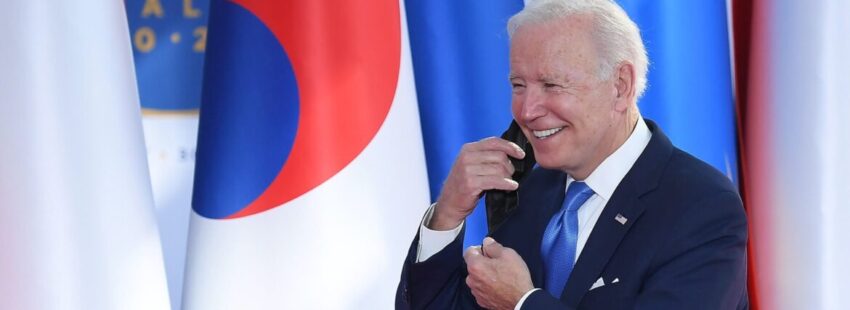 Joe Biden comulga en la iglesia de Patricio, en la diócesis de Francisco como Obispo de Roma