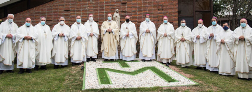 Fue reelegido Arturo Fajardo como presidente del Episcopado uruguayo