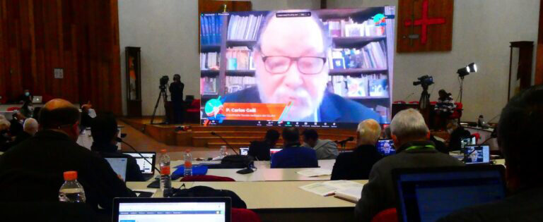 Carlos Galli pidió llevar el desborde del Espíritu a los pueblos latinoamericanos