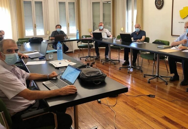 La diócesis de Bilbao reconoce la labor de El País e investigará los abusos