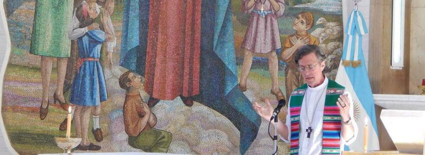 El obispado de Río Gallegos reinauguró la capilla y el teatro 50 años después