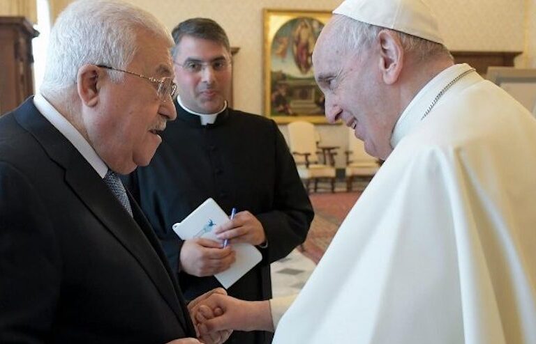 El Papa y Mahmoud Abás, en sintonía por la paz en Palestina