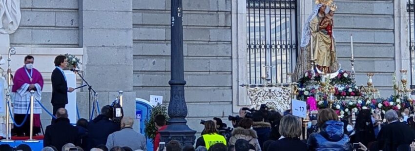 El alcalde de Madrid, ante la Almudena: “Que sea el servidor de todos”