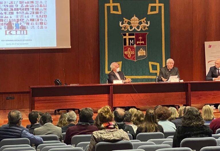 Juan Manuel Moreno Bonilla agradece el “compromiso firme y decidido de buscar siempre el bien