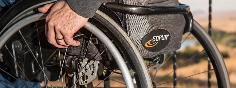 El Ministerio de Salud de Argentina oyó el reclamo de la Iglesia y cumplirá con la ley para