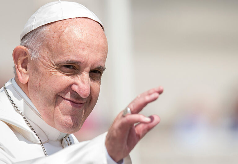 El Papa pide “escuchar a los más pobres y olvidados” en el inicio de la Asamblea Eclesial